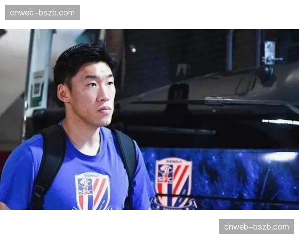 申花朱辰杰面部旧伤复发,后防核心缺阵影响球队防守体系 申花朱辰杰面部旧伤复发,后防核心缺阵影响球队防守体系